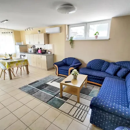 Fuegefa * Balatonalmádi