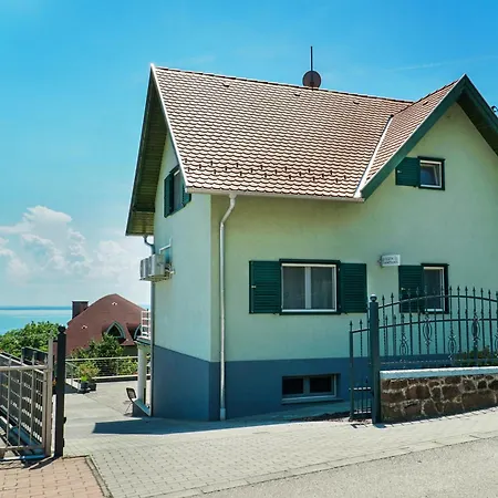 Fuegefa Apartment *
