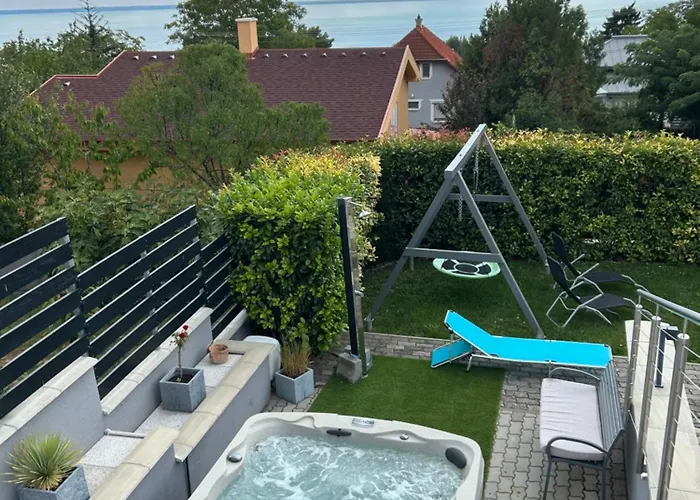 Fuegefa Apartman Balatonalmádi